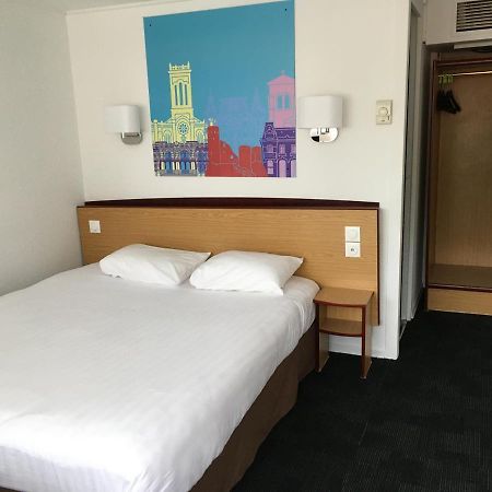 Kyriad Direct Marseille Ouest - مارتيج المظهر الخارجي الصورة