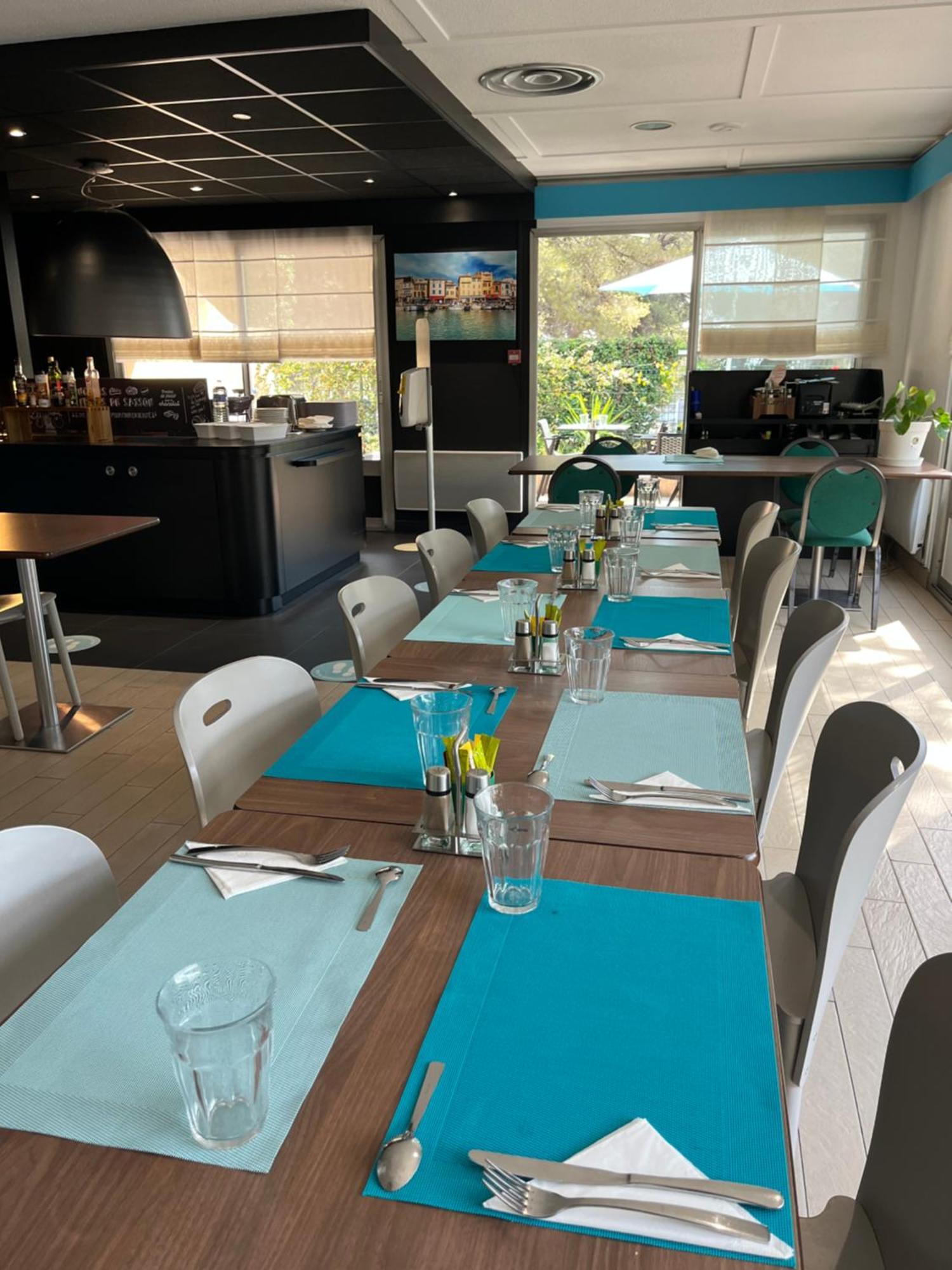 Kyriad Direct Marseille Ouest - مارتيج المظهر الخارجي الصورة