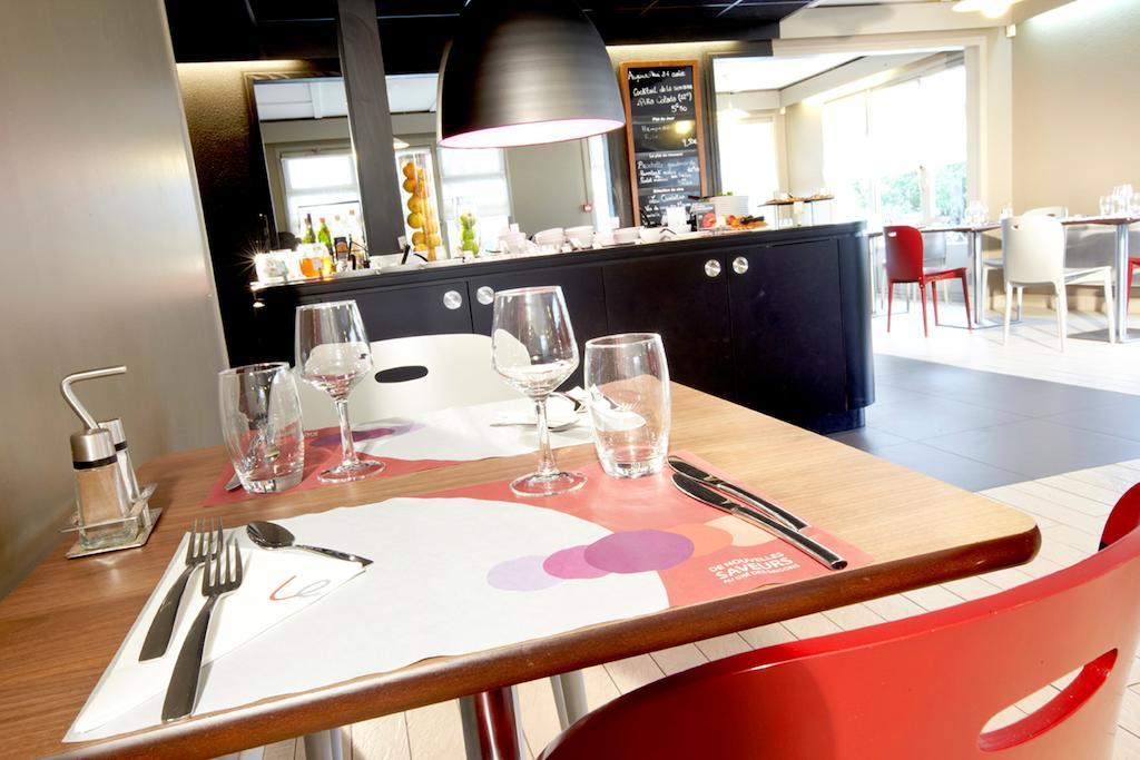 Kyriad Direct Marseille Ouest - مارتيج المظهر الخارجي الصورة